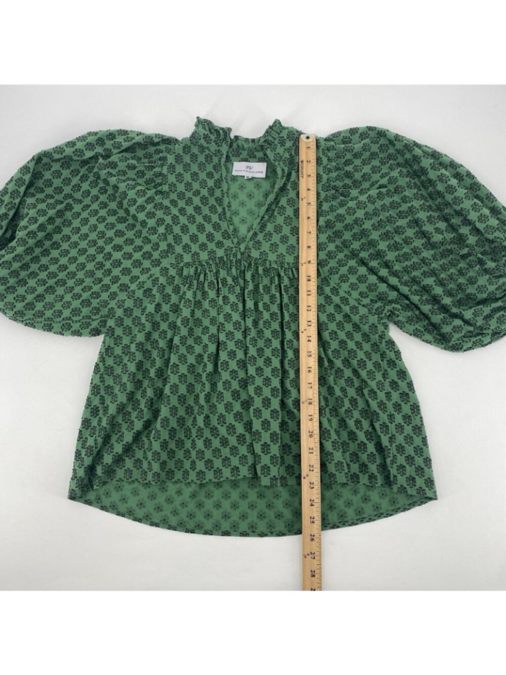 Never A Wallflower Ruffle High Neck Top Size M Green Leaf Embossed Boho Peasant - Picture 10 of 10